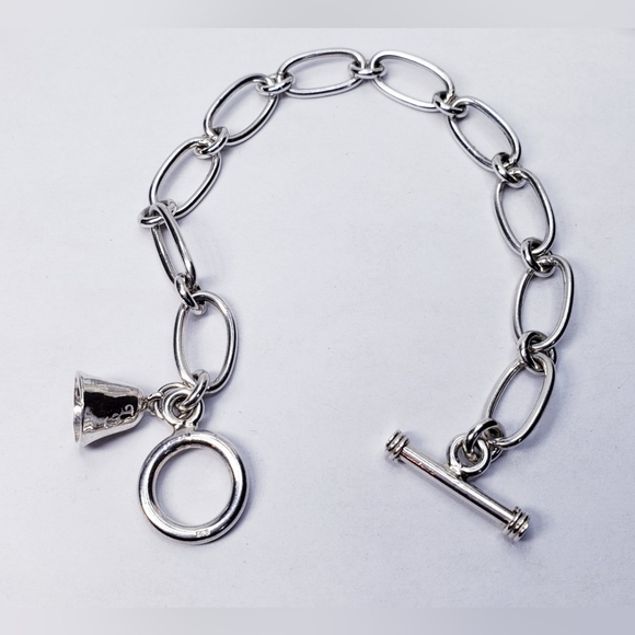 Sterling Silver Paper Clip Style  Bracelet 7.5" Long. - Picture 5 of 6